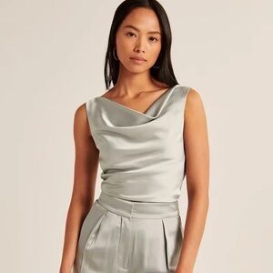 Abercrombie satin cowl neck tank in Ivory - S